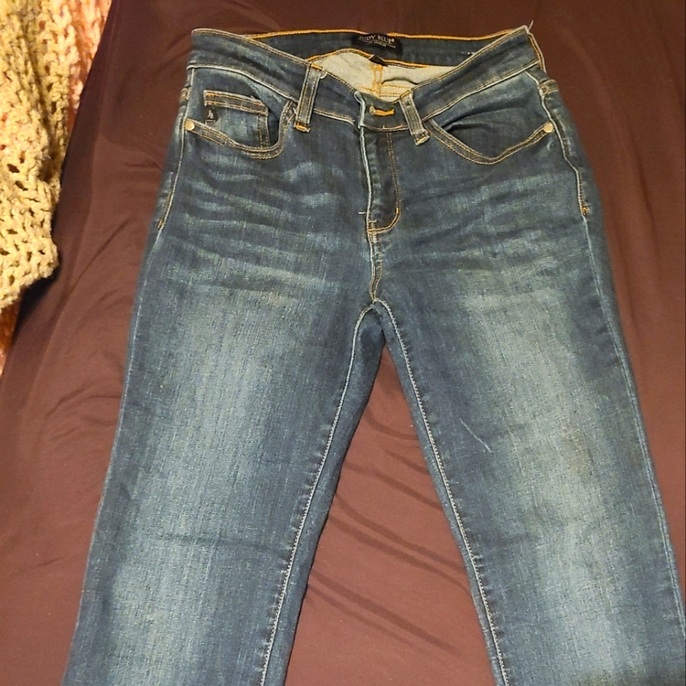 Judy Blue Size 7